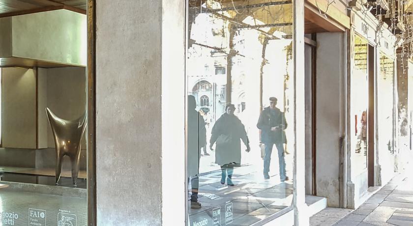 Lanterna Di Marco Polo Venetië
