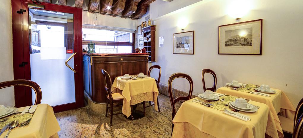 Lanterna Di Marco Polo Bed & Breakfast 3*