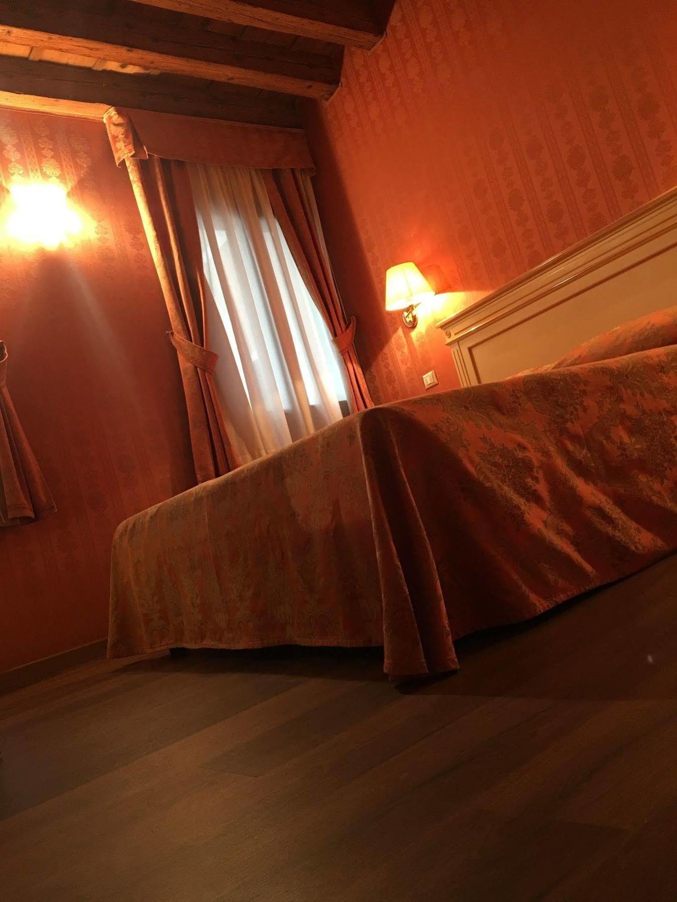 Bed & Breakfast Lanterna Di Marco Polo Venetië