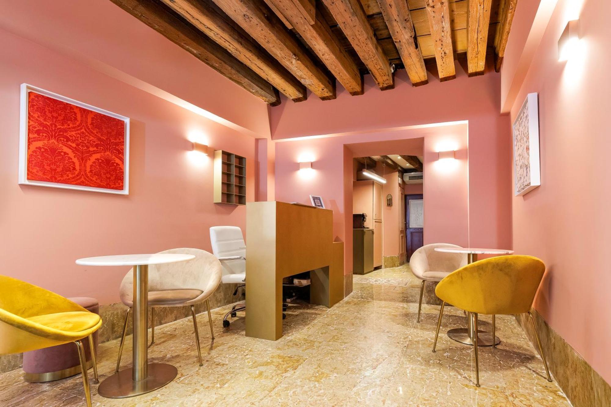 Alojamento de Acomodação e Pequeno-almoço Lanterna Di Marco Polo 3*